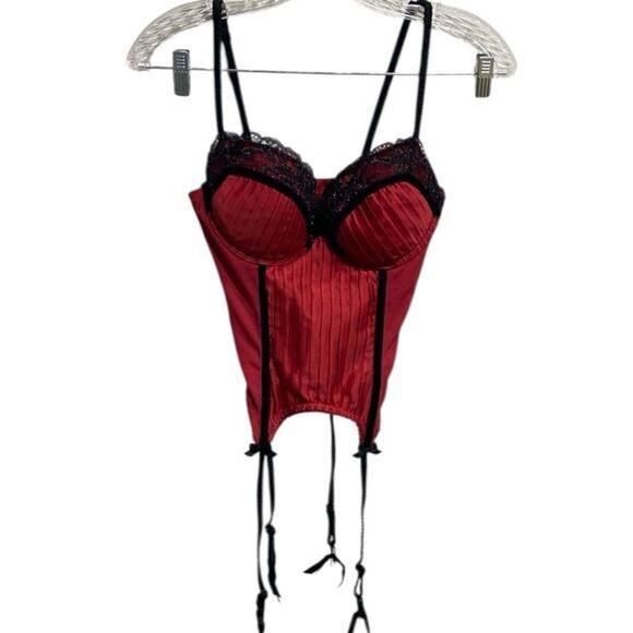 Ambrielle 34B Red & Black Lace Satin Bustier Corset‎ Garters Rockabilly - Picture 1 of 9